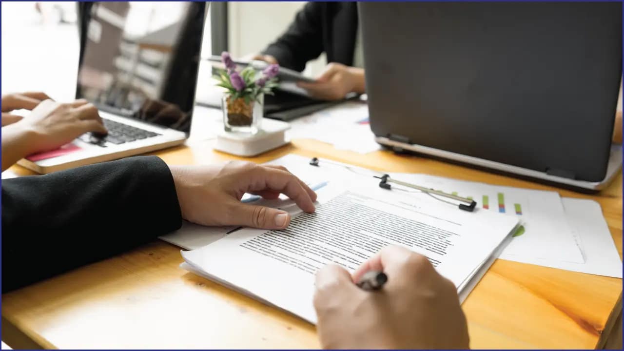 License Renewal in Bahrain: Complete Guide for Business Setup in 2025 3 The Complete License Renewal Process in Bahrain