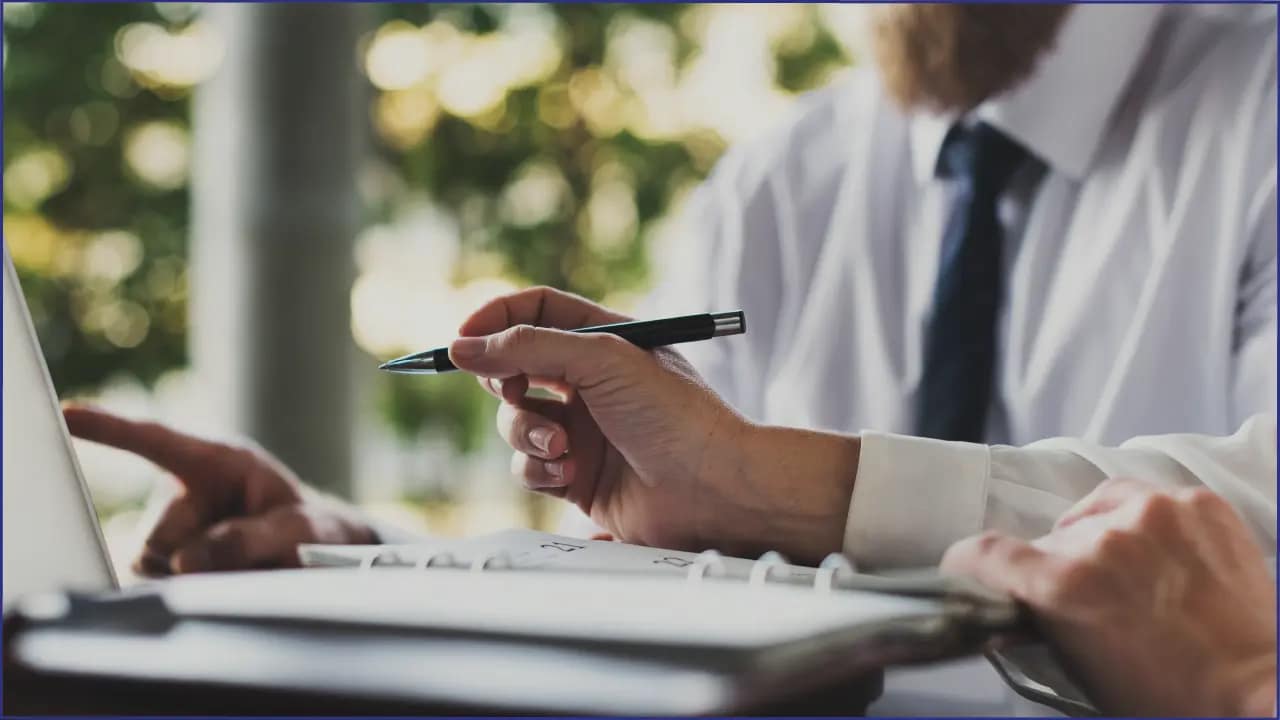 Professional Translation Office in Bahrain - Guide to Certified Document Services 5 The Professional Translation Process: From Document to Certified Translation