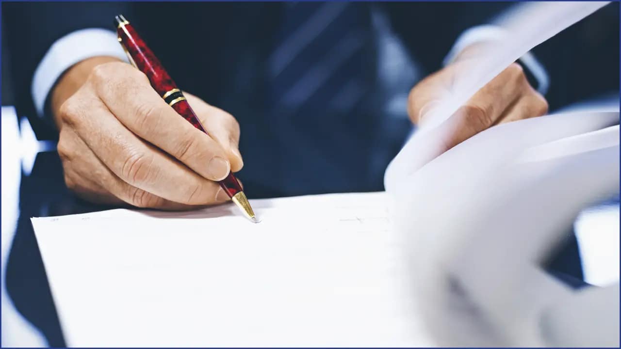 License Renewal in Bahrain: Complete Guide for Business Setup in 2025 1 What is License Renewal in Bahrain?