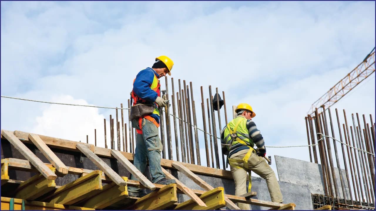 Bahrain Labour Market Regulatory Authority: Guide to Company Formation & Work Permits 1 Key Highlights: LMRA Facts & 2025 Updates